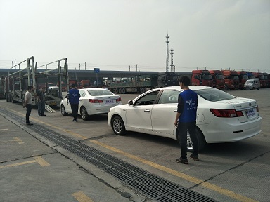 長沙汽車托運服務還是博遠物流更專業(yè).jpg 長沙汽車托運服務還是博遠物流更專業(yè).jpg